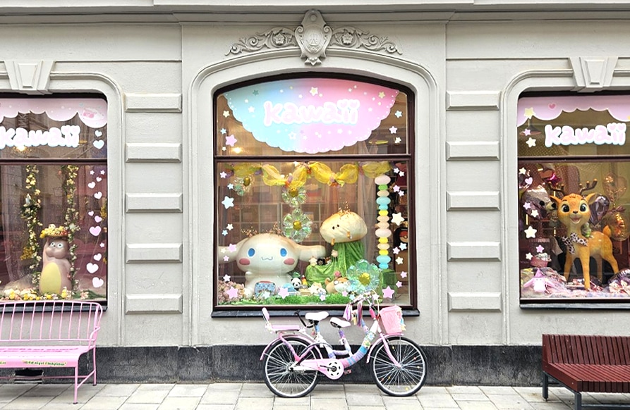 https://www.kawaii.se/pub_docs/files/Nystartsidaflight/startsida-butik-sthlm-ljus.png