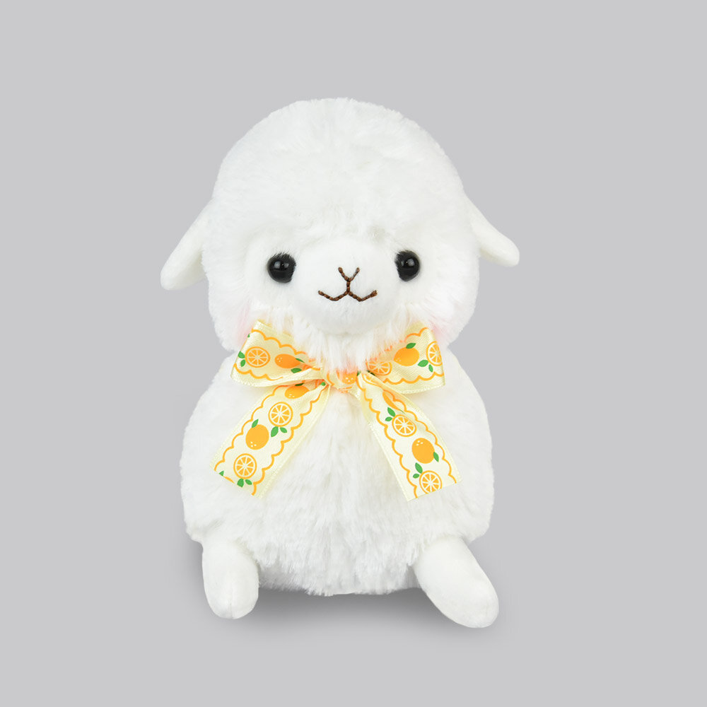 Plushie vit alpacka med mandarin-rosett 14cm