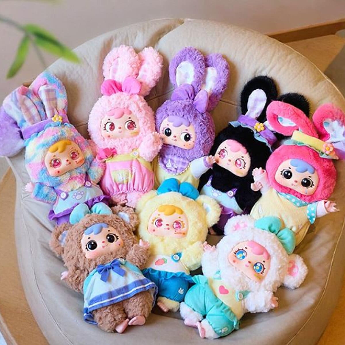 Samuel 400% Happy Picnic Plush Series Blind Box