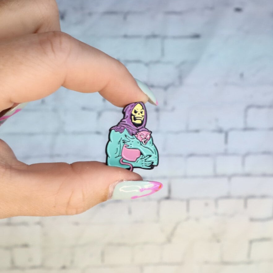 Pin - Skeletor med katt