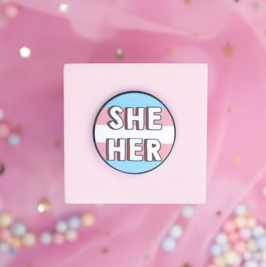 Pin - She her trans pride