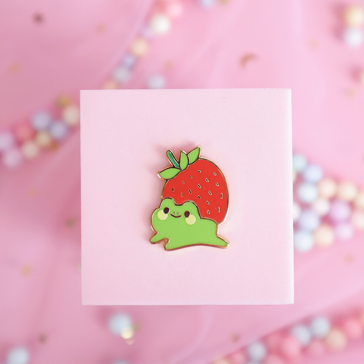 Pin - Strawberry froggy