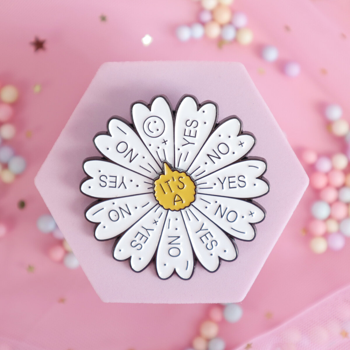 Pin - Yes no flower
