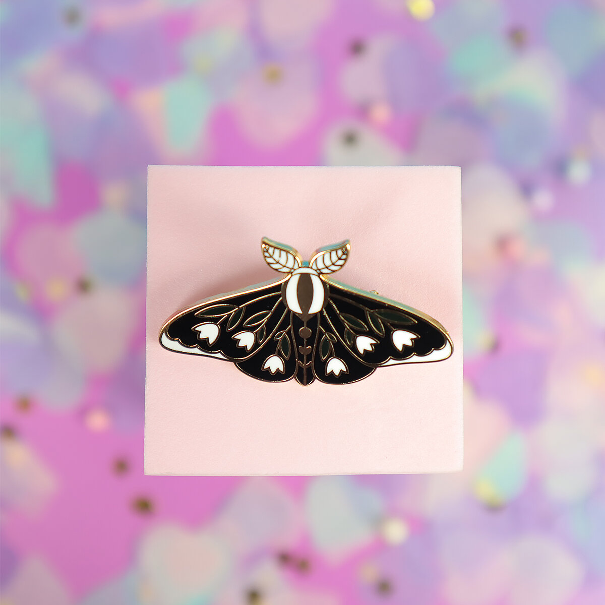 Pin - Black moth