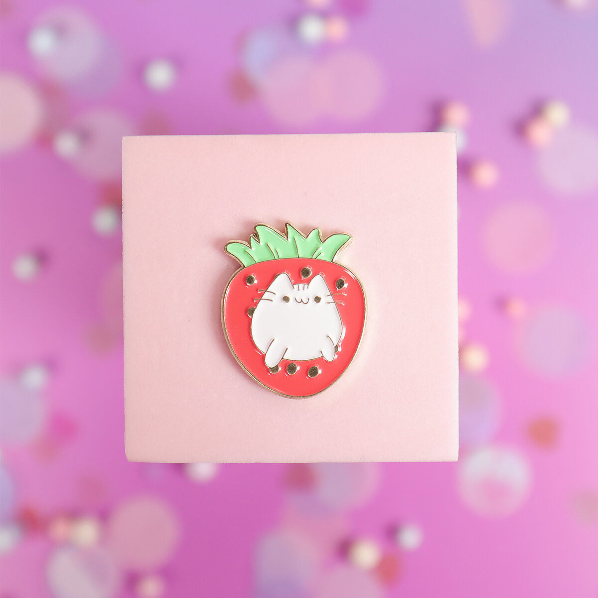 Pin - Katt i jordgubbe