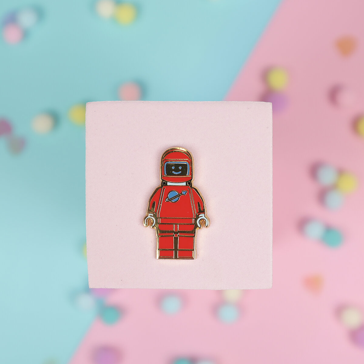 Pin - Lego-astronaut