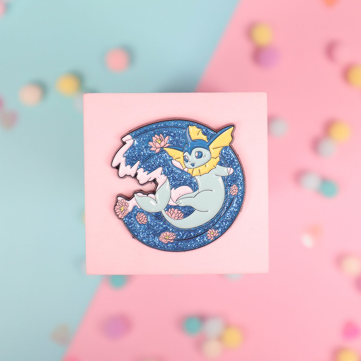 Pin - Vaporeon & glittrig våg