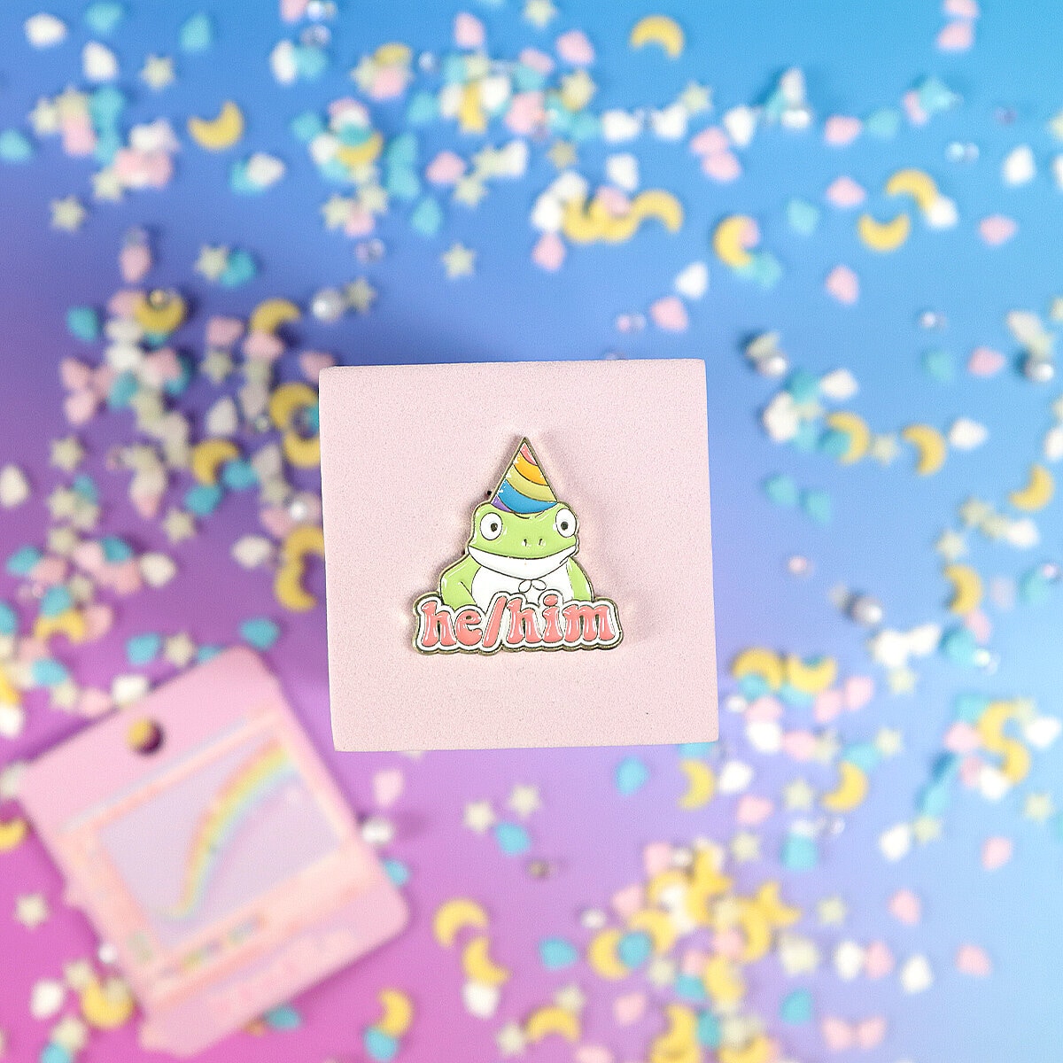 Pin - He/Him partygroda
