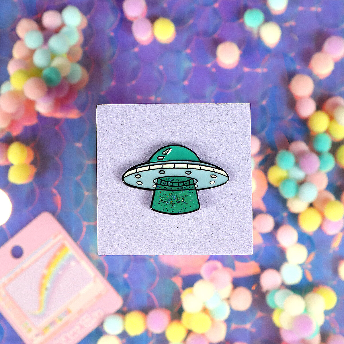 Pin - Grönt UFO med glitter