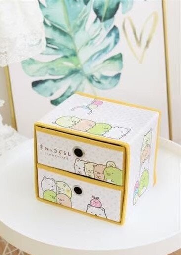 Vit & gul byrå med 2 lådor - Sumikko Gurashi