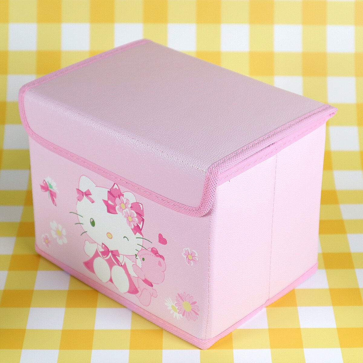 Rosa låda med lock - Hello Kitty med nalle