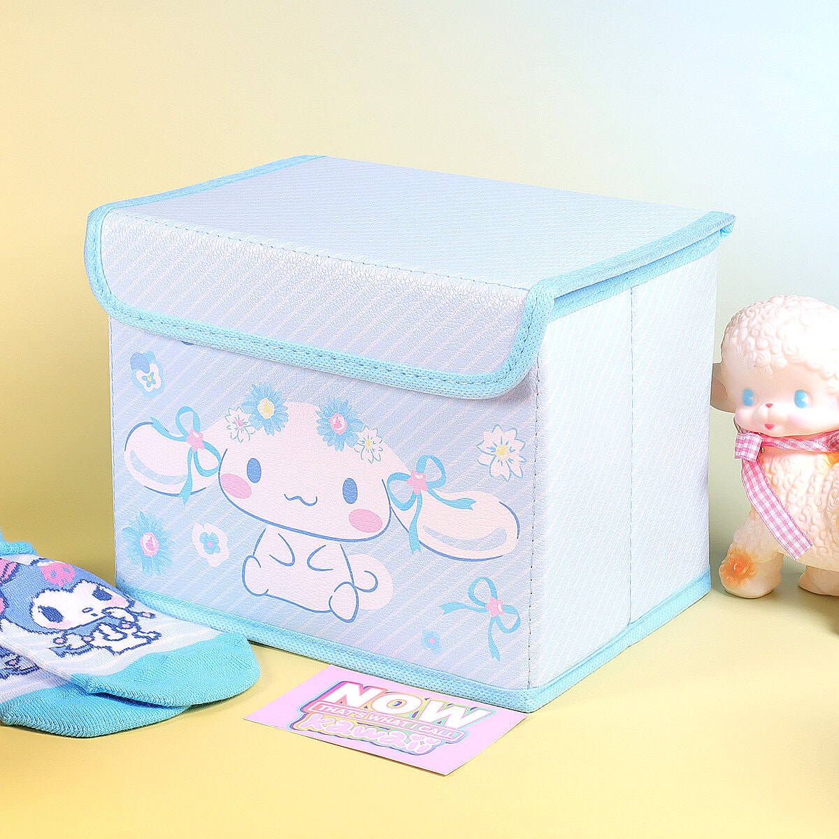 Randig blå låda med lock - Cinnamoroll med blommor