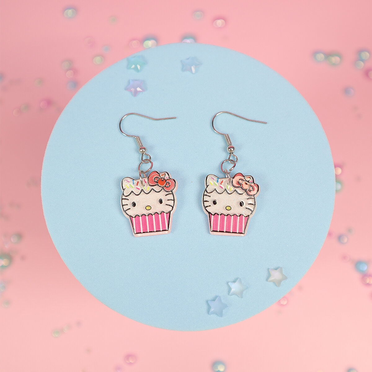 Örhängen - Hello Kitty cupcake