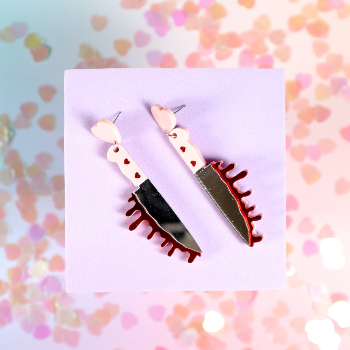 Örhängen - Rosa blodig kniv