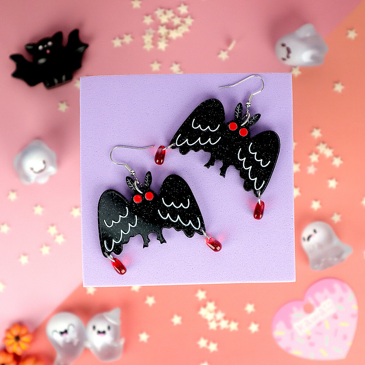 Örhängen - Moth Man