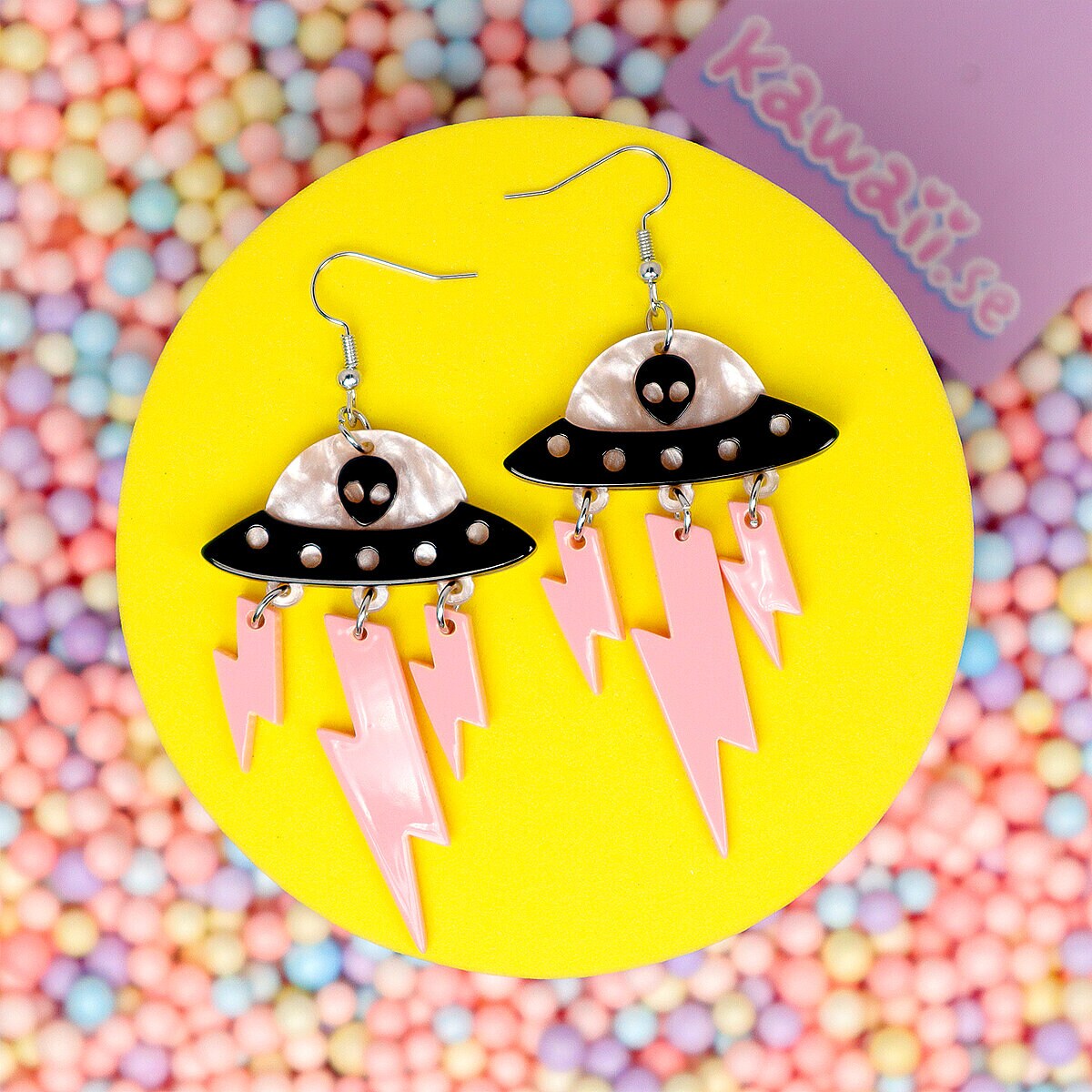 Örhängen - Ufo med Rosa Blixtar