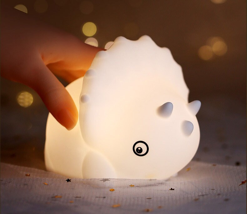 Lampa - Gullig Triceratops