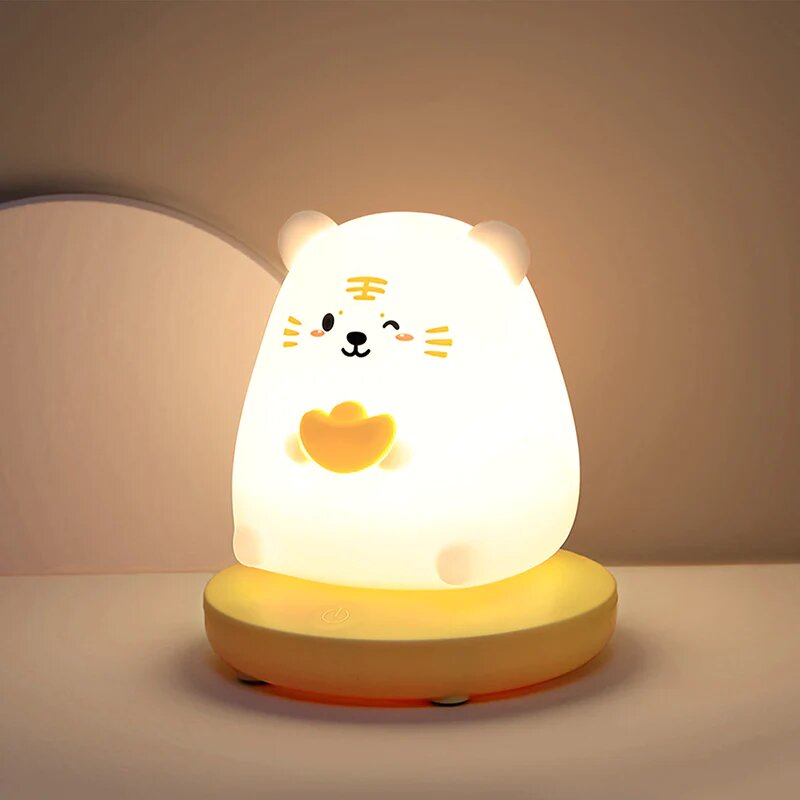 Tiger-lampa med lyckomynt