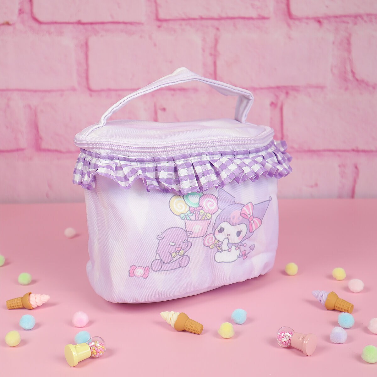 Sanrio necessär med volang