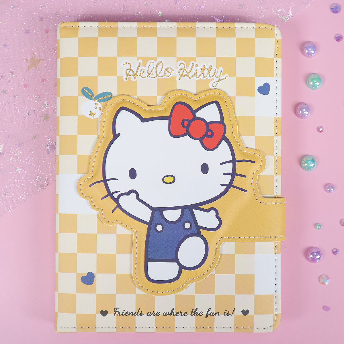 Gul-rutig Hello Kitty-anteckningsbok