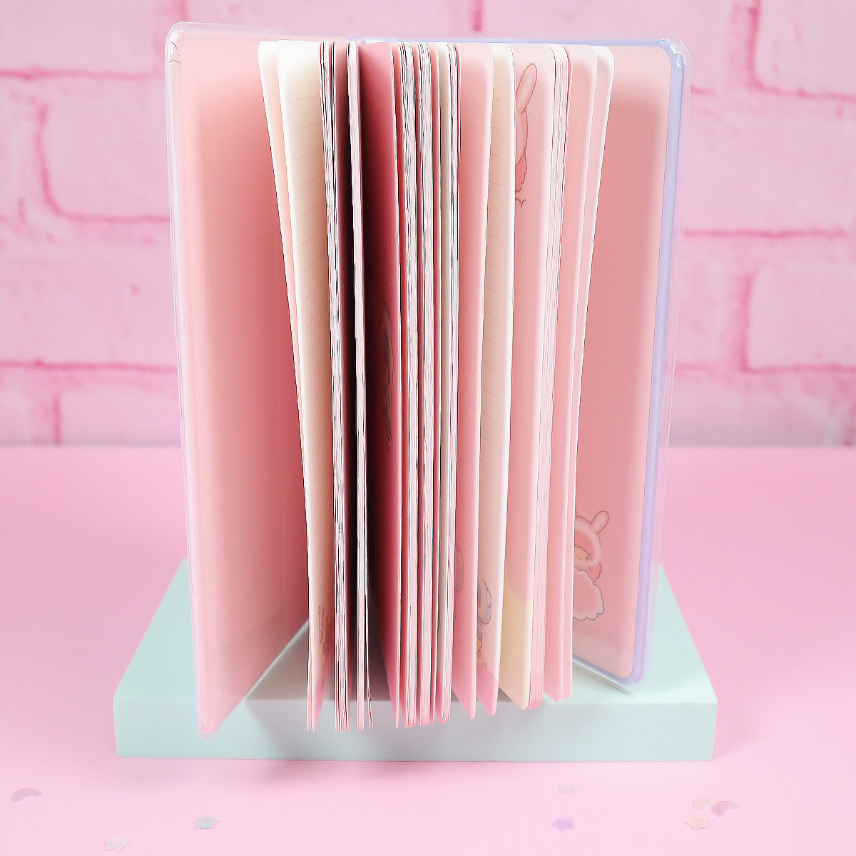 Sanrio anteckningsbok med plastomslag