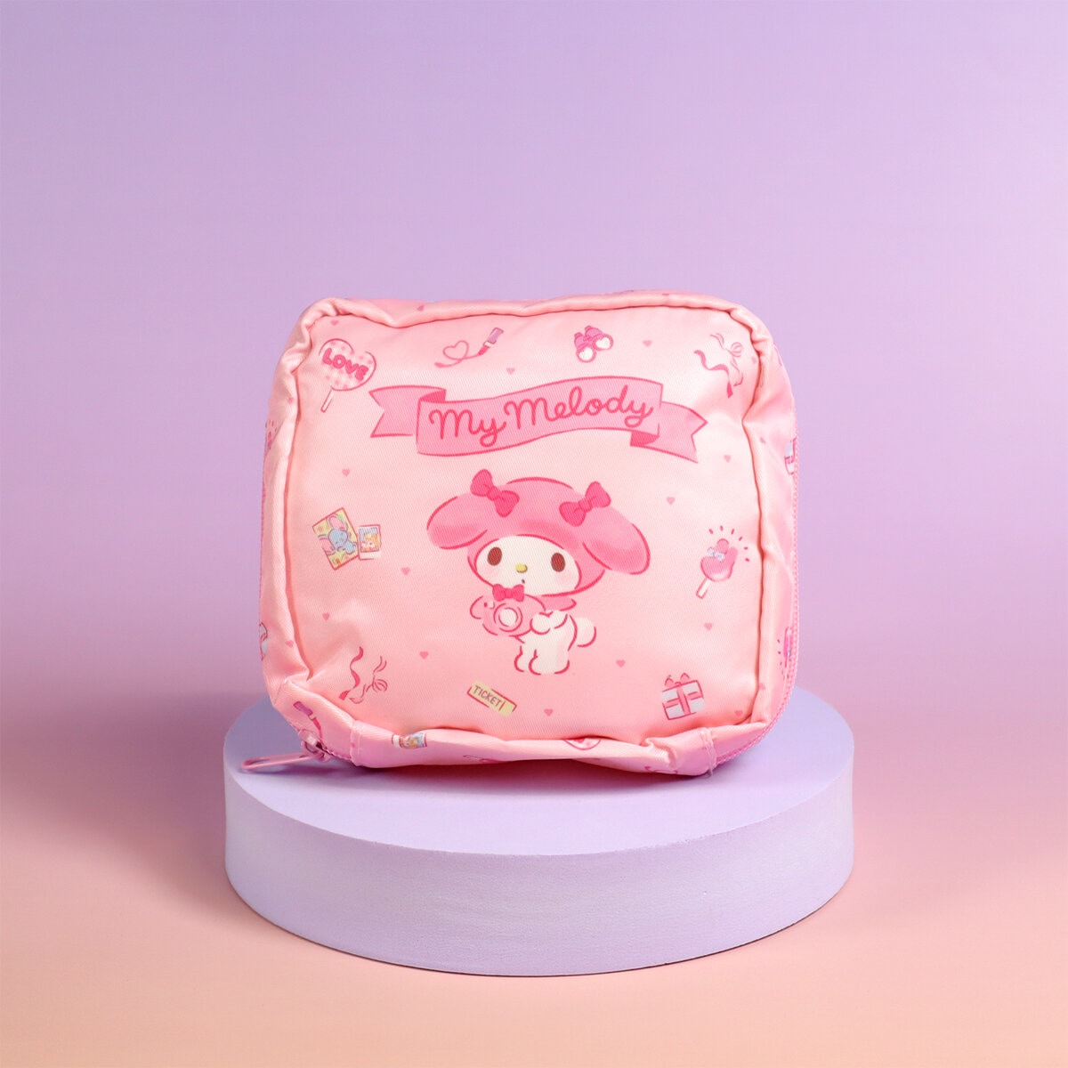 Kvadratisk necessär - My Melody med kamera