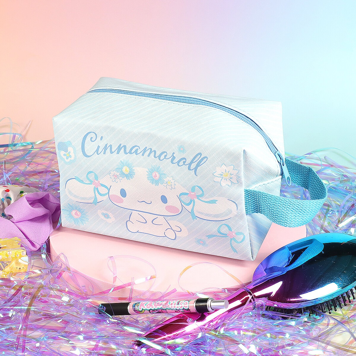 Necessär med handtag - Cinnamoroll med blommor