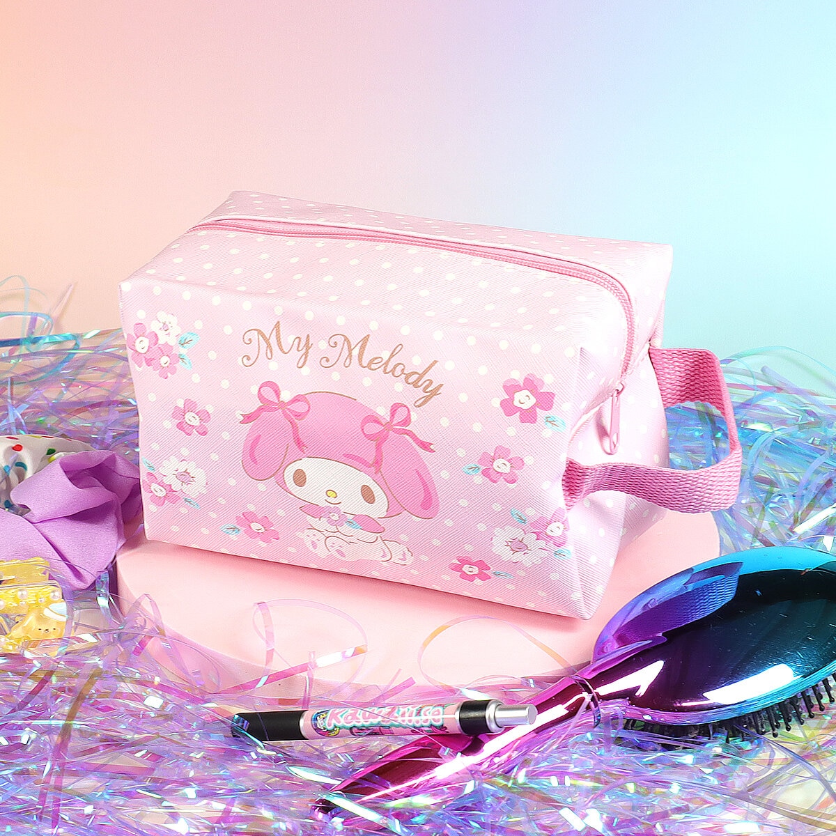 Necessär med handtag - Prickig My Melody med blommor