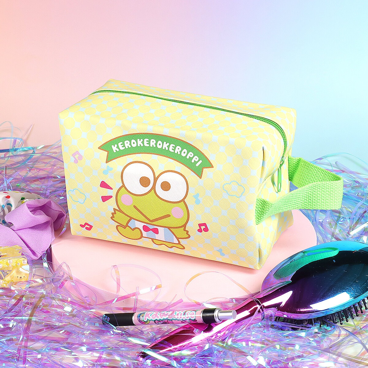 Necessär med handtag - Kerokerokeroppi