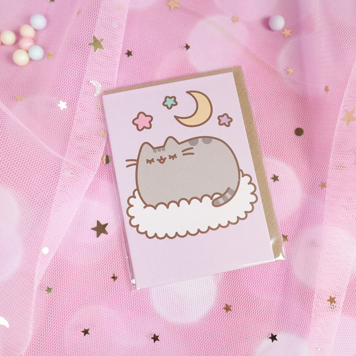 Minikort med kuvert - Pusheen sover på moln