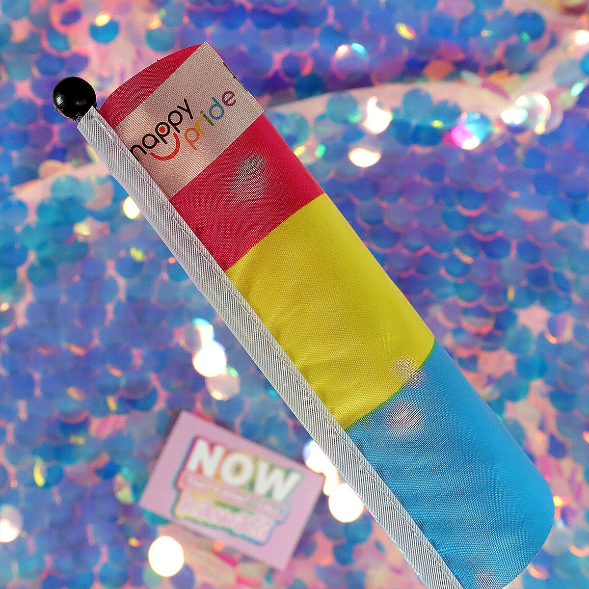 Liten pan-flagga