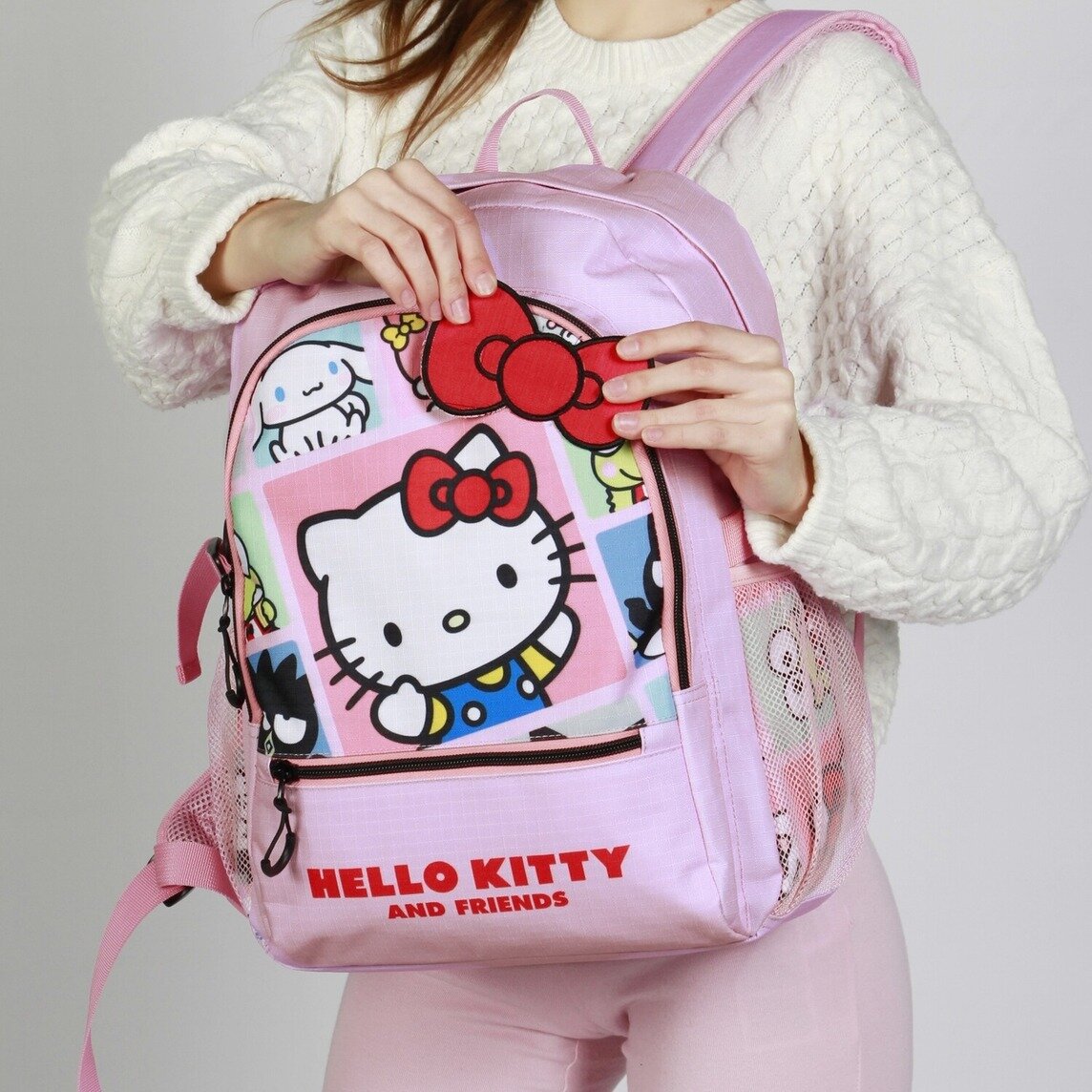 Hello Kitty flight backpack