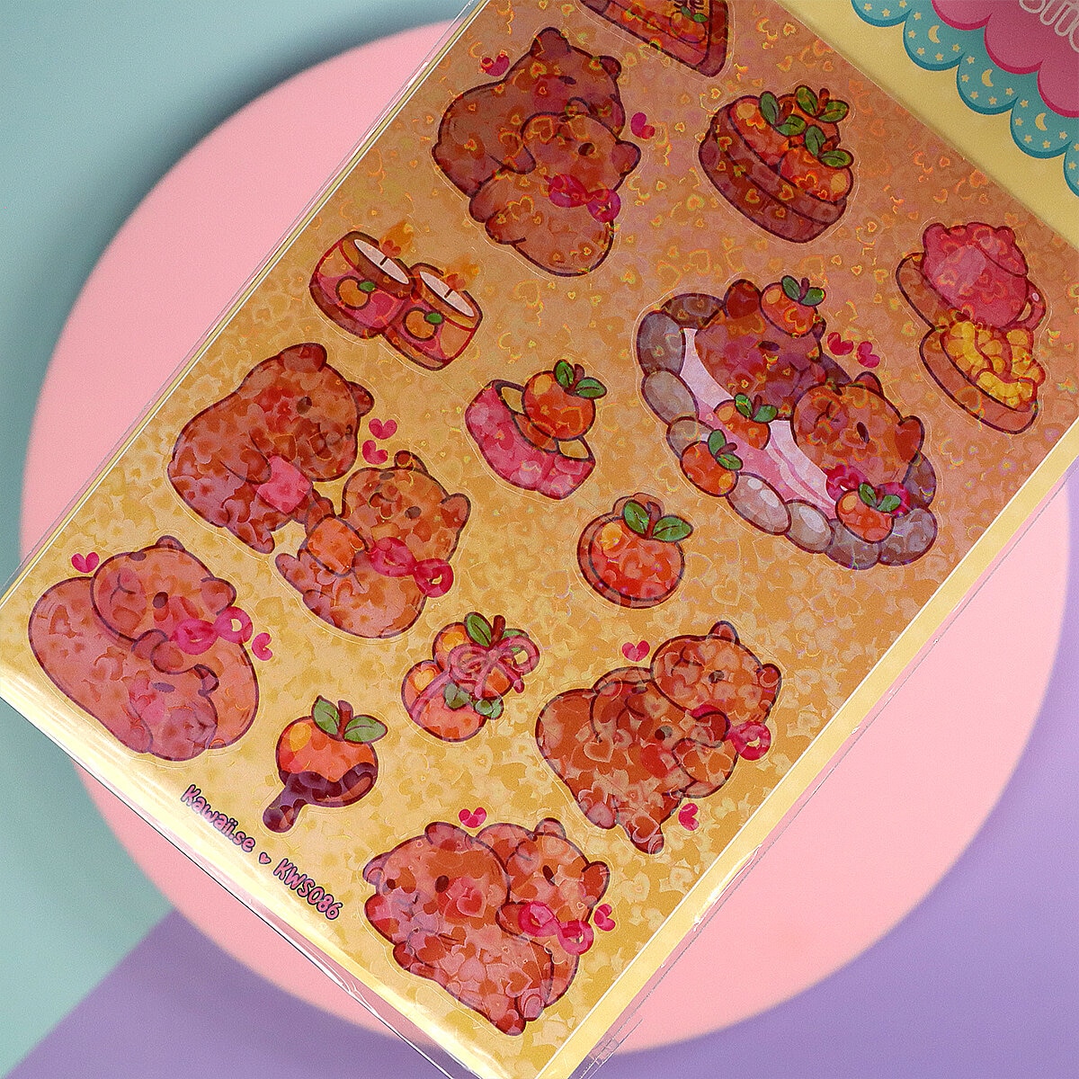 Stickersark A6 - Hugging capybaras