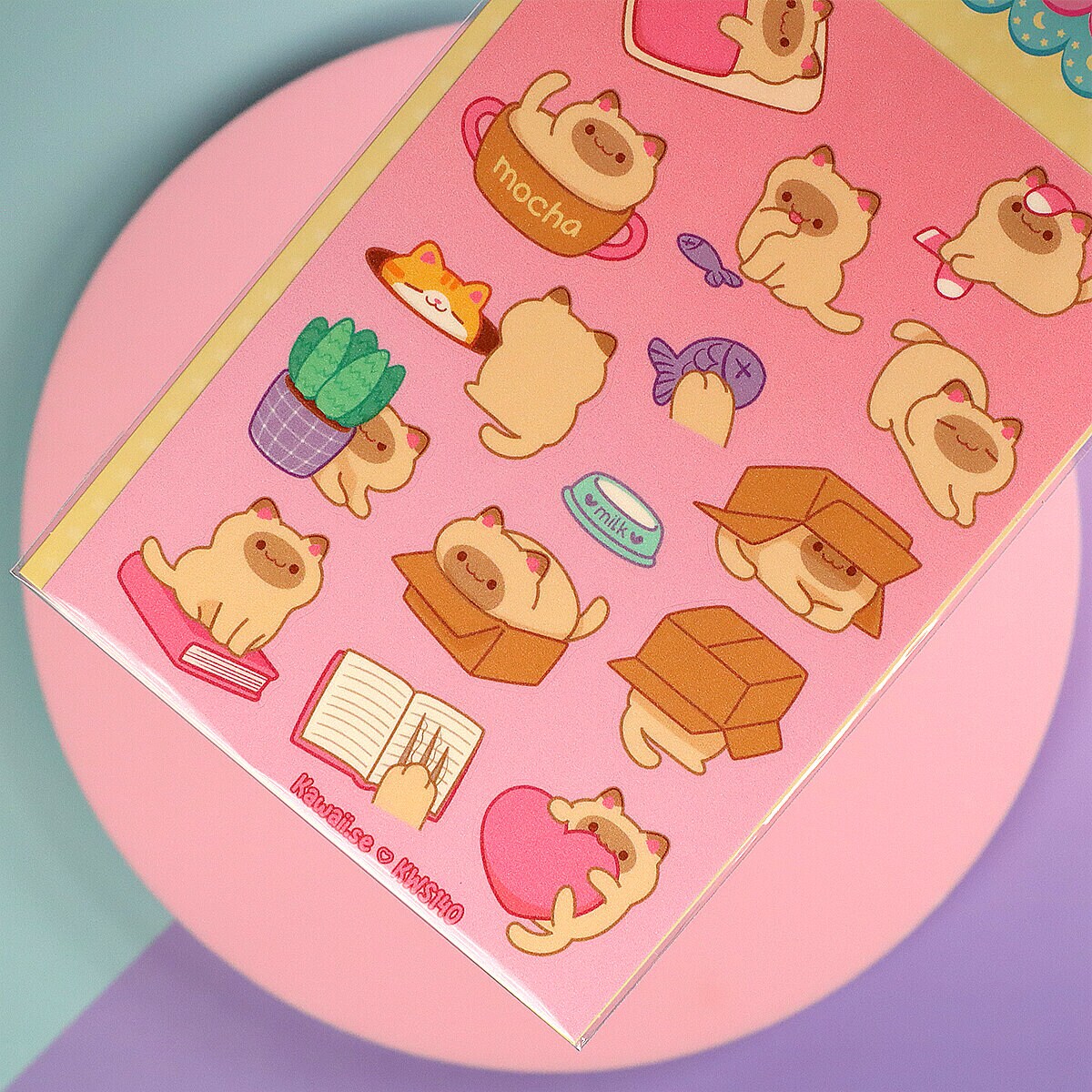 Stickersark A6 - Cat going things