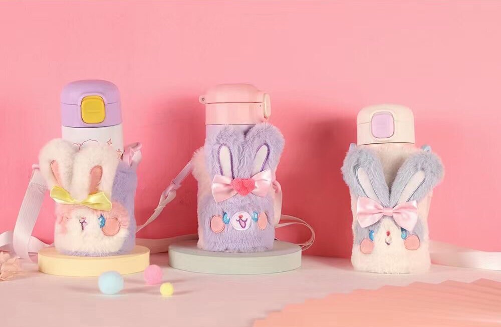 Lissy Bunny termos med fluffig väska