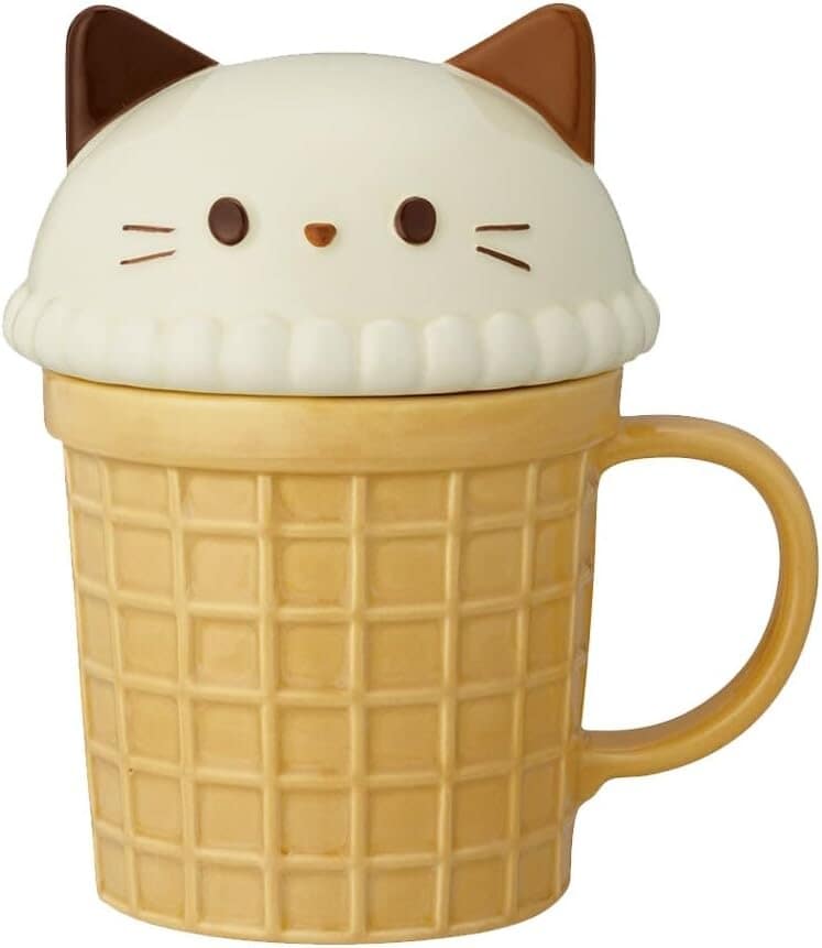 Glassformad mugg med katt-lock