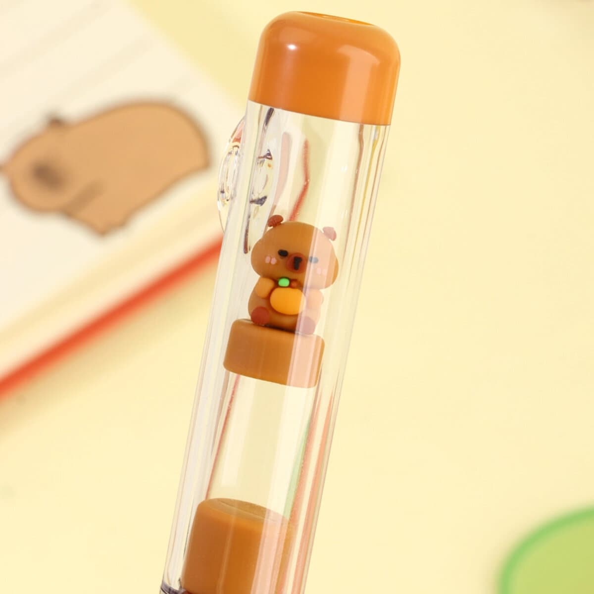 Gel-penna med Figur - Magic Capybara