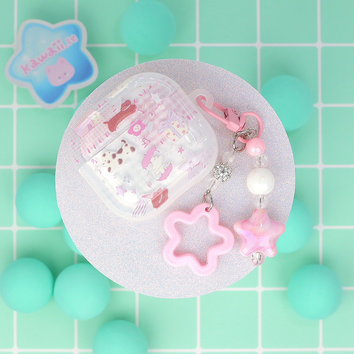 Airpodfodral med Bag Charm - Pink Pastel & Stars