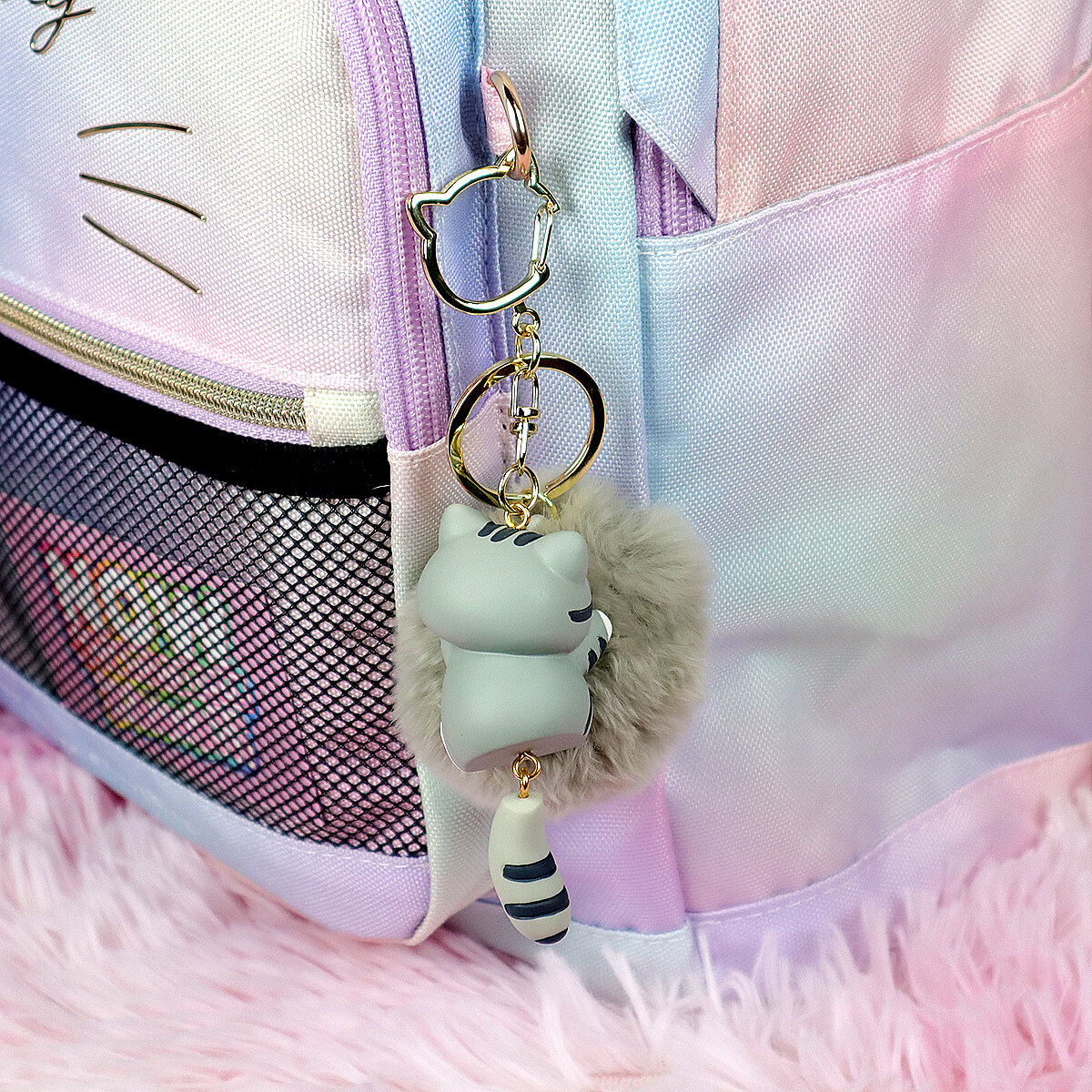 Puffig bag charm grå katt med svans