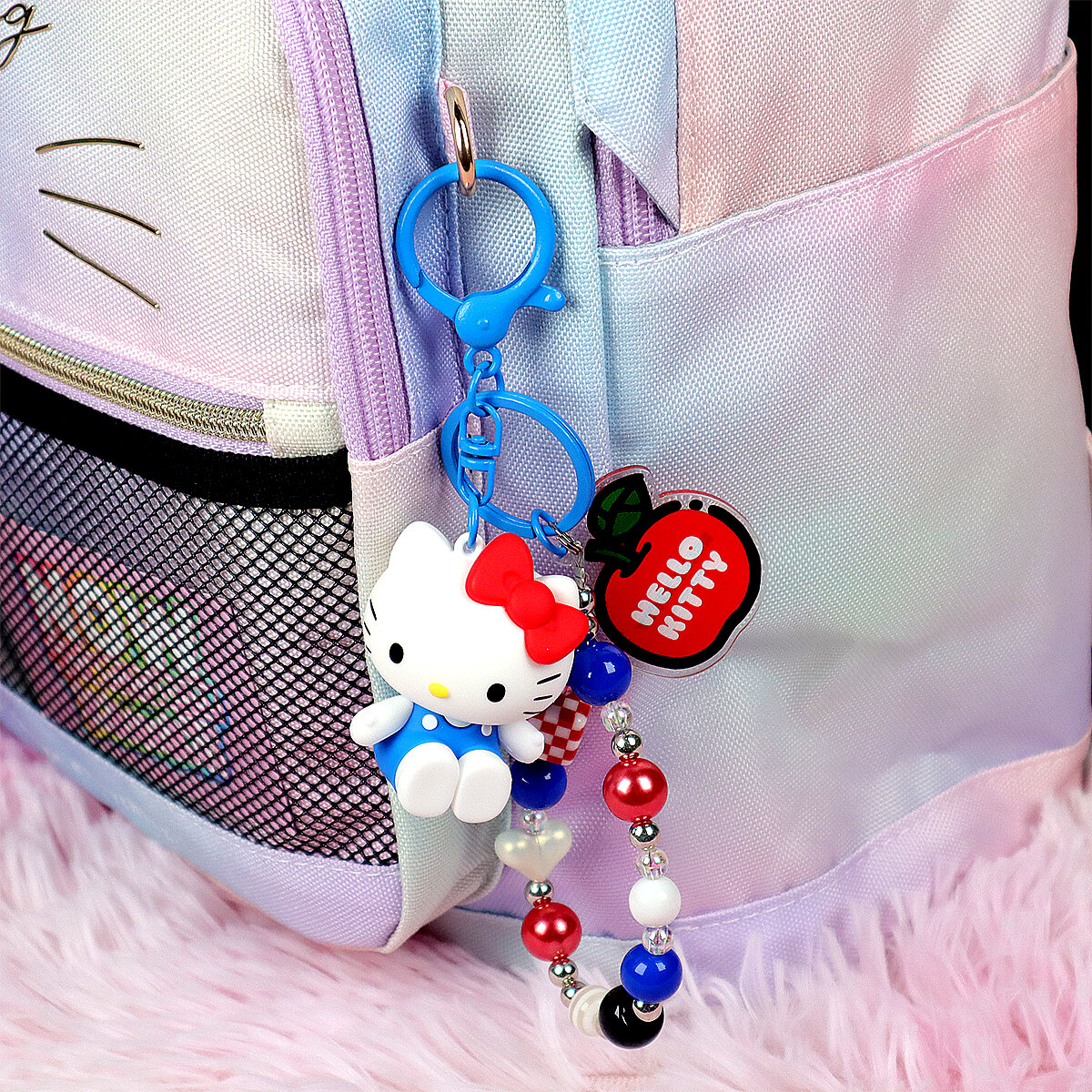 Bag Charm - Hello Kitty Apple med ögla