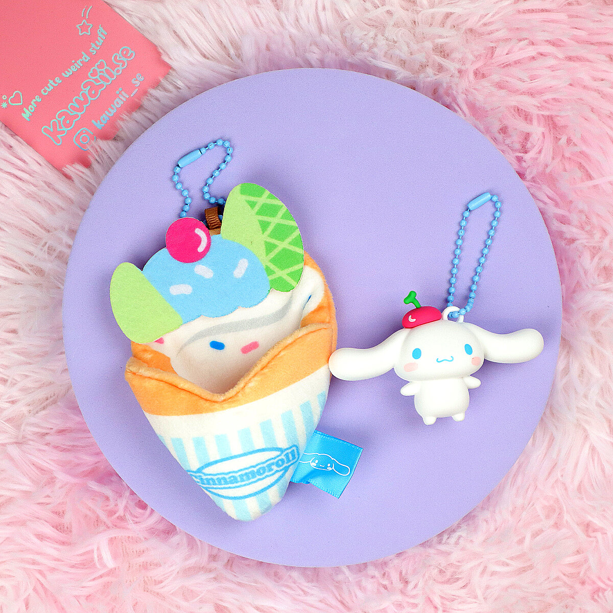 Nyckelring - Cinnamoroll i Glassig Sovsäck