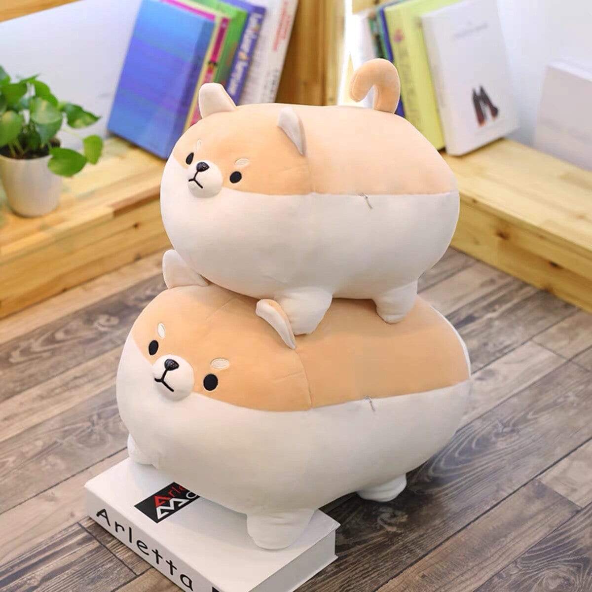 Liten orange Shiba-plushie 30cm