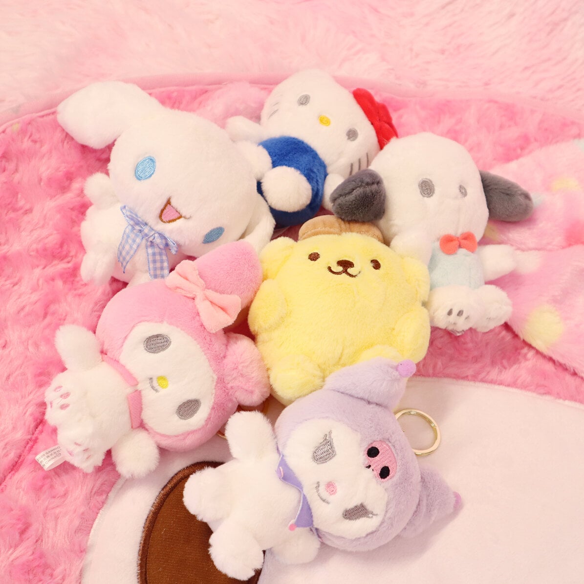 Sanrio stor fluffig bag charm