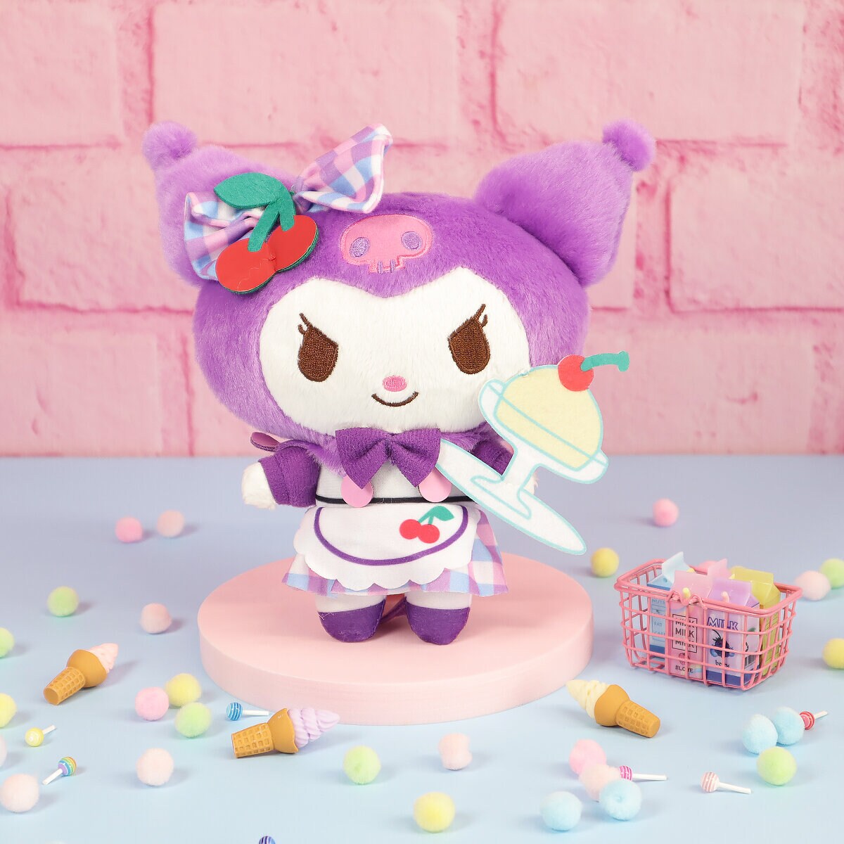 Kuromi Café-plushie