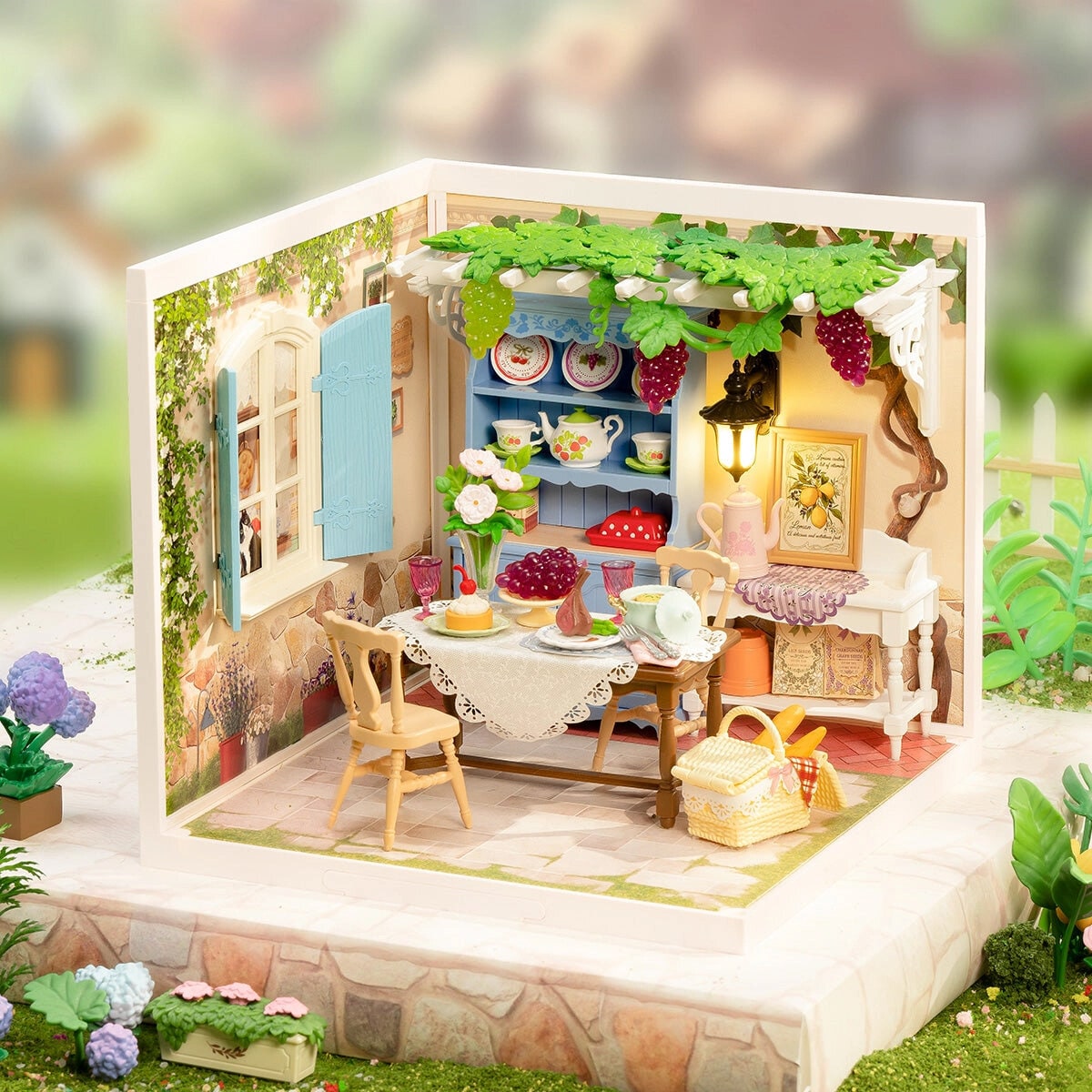 DIY Miniatyrmodell Midsummer Dream Yard