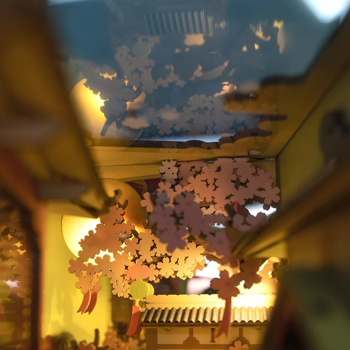 DIY Miniatyrmodell Falling Sakura