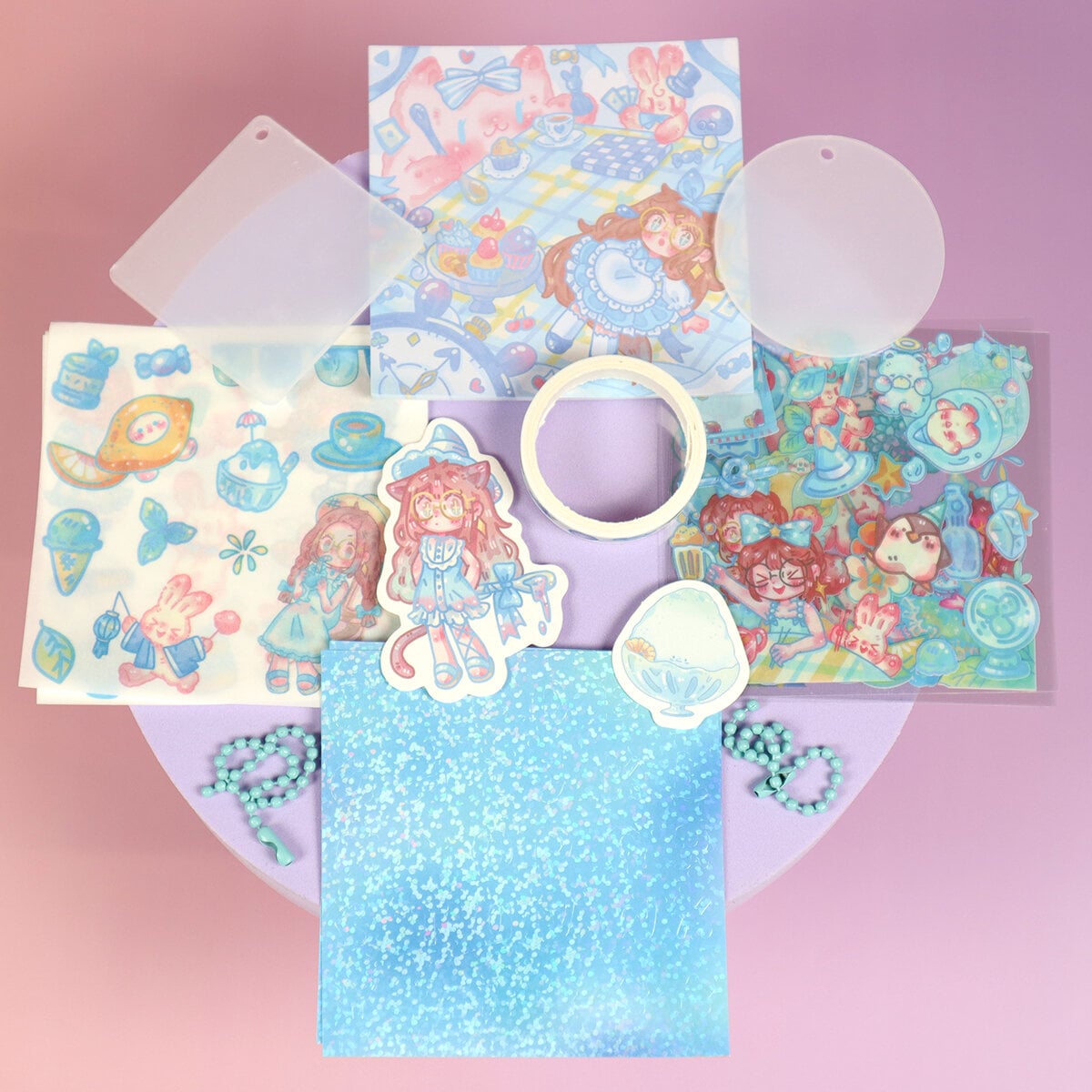 Blått DIY-kit 2 bag charms & massor av stickers