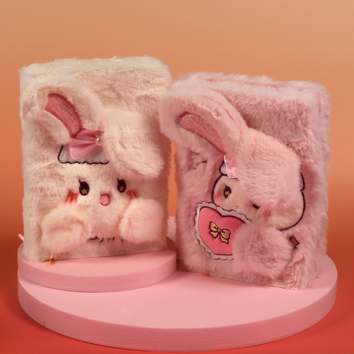 Pink Doris fluffig anteckningsbok