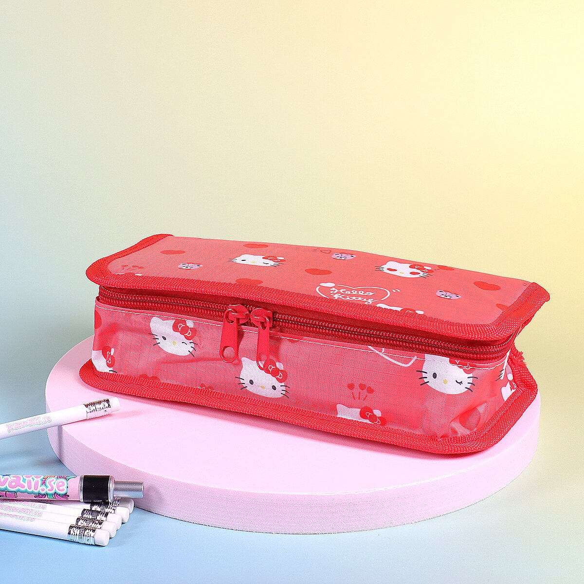 Rött pennfodral - Hello Kitty