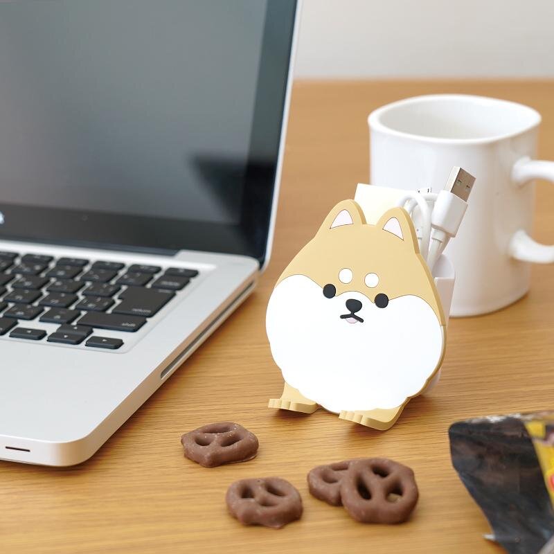 Självhäftande krok, rund pomeranian